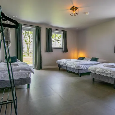 Jonkershof Semesterbostad *