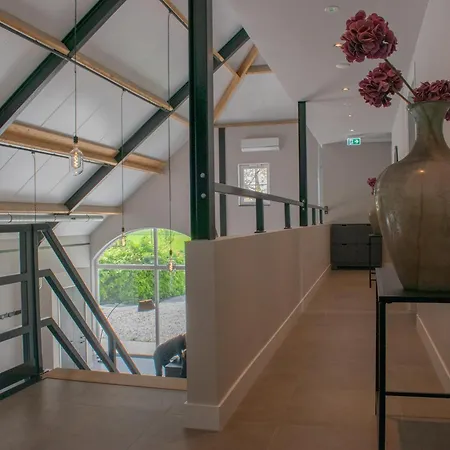 Jonkershof Semesterbostad *