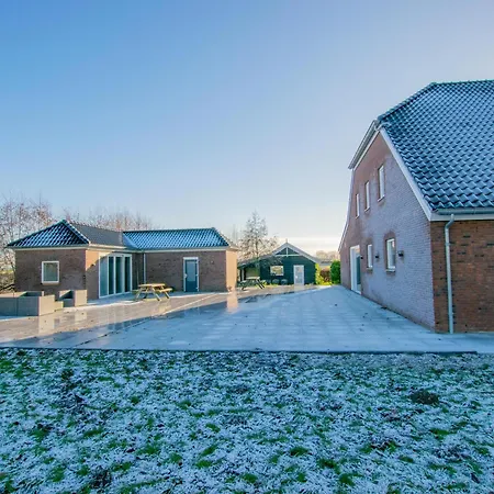 Jonkershof Holiday home Lage Zwaluwe