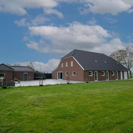 Holiday home Jonkershof Lage Zwaluwe
